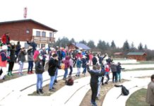 „Baba u pubertetu“ i „Junak u tregerima“ oduševili mališane