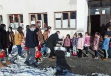 Studenti obradovali đake područnih škola