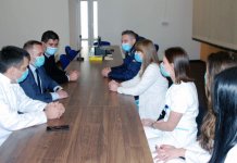 Šešlija i Ćosić potpisali ugovor o sufinansiranju specijalizanata