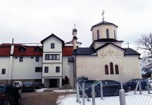 Božićna bogosluženja u tri manastira na Romaniji