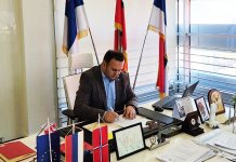 Ćosić zatražio uklanjanje tabli u Sarajevu kojima se podstiče mržnja prema Srbima