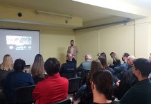 Otvoren omladinski centar