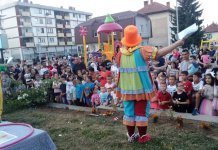 „Luckasti klovnovi“ oduševili sokolačke mališane