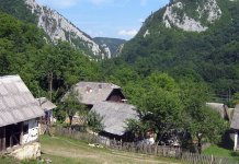 Raj za turiste, istoričare i planinare