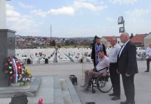 Milunović: Zaštititi svakog Srbina