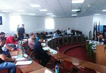 Prodavnice će nedjeljom raditi do 14.00 časova