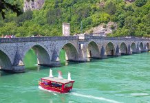 U subotu izložba gusala i program epski deseterac uz gusle