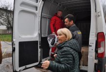 Pomoć stanovnicima poplavljenih opština Trnovo i Istočna Ilidža