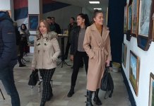 Otvorena izložba slika umjetnika iz Srpske i Srbije