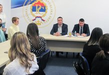 Katić potpisao ugovore o stipendiranju studenata