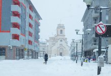 Ekipe Javnog preduzeća „Komunalno“ čiste puteve