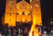 Badnjaci zagrijali srca Fočaka