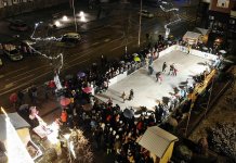 Djeca oduševljena klizalištem