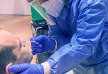 Preminulo 21 lice, još 370 zaraženo