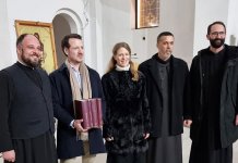 Posjeta kraljevskog para hramu Sabora Svetog arhangela Gavrila