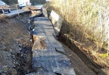 Polovina kolovoza skliznula prema Drini, prijeti prekid saobraćaja