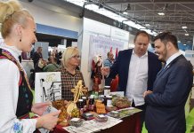 Tradicionalna hrana i ljepote prirode mame turiste