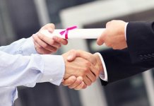 Završio fakultet, a nije osnovnu školu