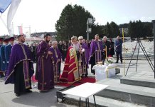 Mitropolit Hrizostom služi pomen na „Malom Zejtinliku“