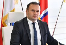 Ćosić: Srbi praštaju, ali ne zaboravljaju!