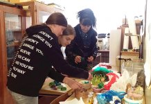 Kreativnošću i znanjem iz hemije do unikatnih poklona za 8. mart