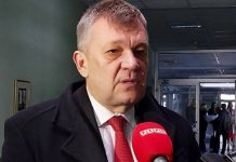 Okupljanje u Bužimu – manifest odlazeće politike SDA