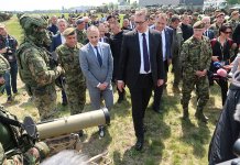 „Štit 2022“: Prеdstavljеn kinеski rakеtni sistеm, prisustvovali Dodik i Vučić