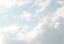 Сутра претежно облачно са слабим падавинама