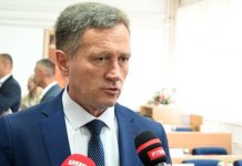 Jugović: Otkriti autore i nalogodavce ataka sa društvenih mreža