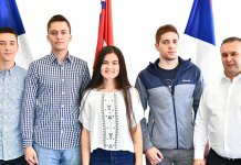 Ćosić primio učenike generacije iz četiri srednje škole