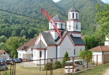 Služena Sveta liturgija novomučenicima parohije drinjačke