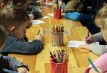 Više od 1.000 djece sa smetnjama u razvoju pohađa redovnu nastavu