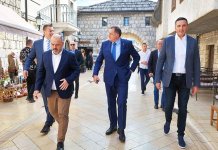 Dodik se sastao sa Đurevićem i Elekom