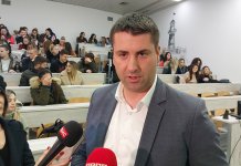 Mjesečno po 120 KM za 96 najuspješnijih studenata