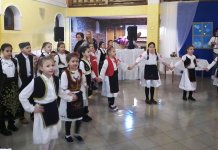 Nikoljdanska priredba za roditelje i sugrađane