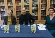 Predstavljen Ružićev „Pun kofer priča“