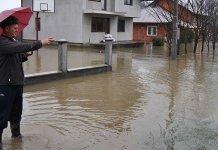 Voda ušla u deset kuća, Drina trenutno u blagom opadanju