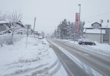 Magistralni putevi očišćeni, na regionalinim čišćenje u toku