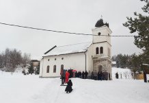 Služen parastos za zvjerski mučene i ubijene srpske logoraše