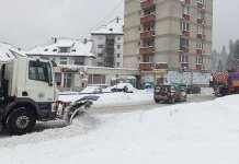U toku čišćenje lokalnih puteva