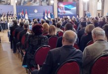 Počela ceremonija dodjele odlikovanja