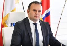 Ćosić: Slijedićemo politiku Vlade Srpske