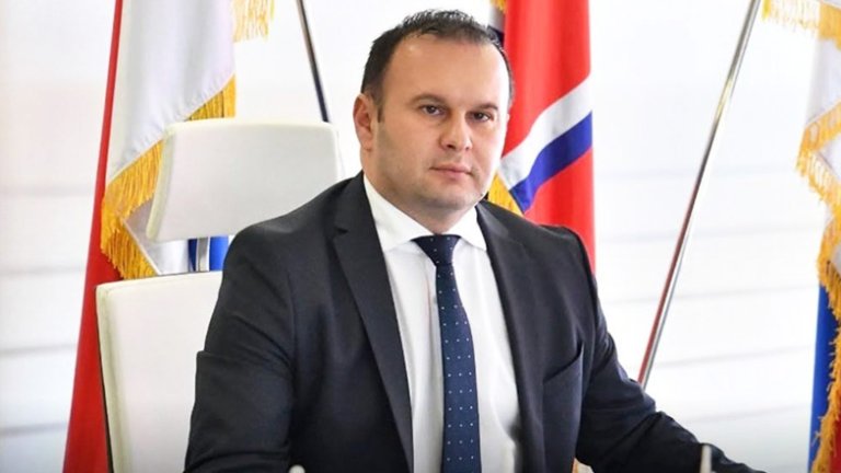 Ћосић: Не дозволити рушење система институција који се ствара 30 година