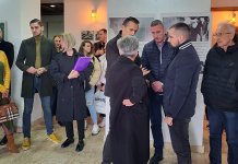 Otvorena izložba „Kad se sanja mama“ – sjećanje na jasenovačke žrtve