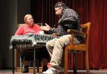 „Milka i Neđo“ nasmijali publiku i poručili da brak čuvaju sloga i poštovanje