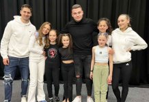 У петак пријем за дјевојчице са Пала, учеснице фестивала „Ритам Европе“