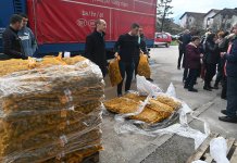 Sjemenski paketi za 330 porodica