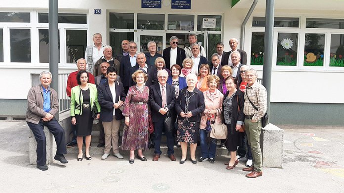 nekadasnji-ucenici-uciteljska-skola-foca