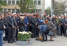 Uz velike mjere obezbjeđenja delegacija iz Srpske pali svijeće ubijenim