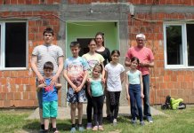 Humanitarna šetnja za dovršetak kuće devetočlane porodice Mijić